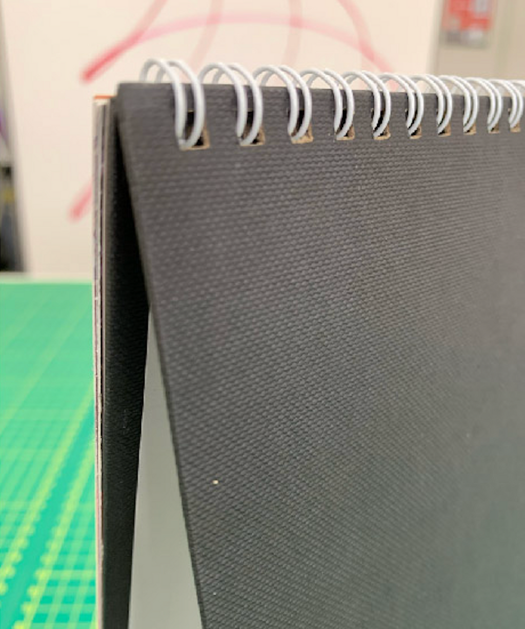 CUSTOM DESK CALENDARS - Pullupstand.com Pte Ltd