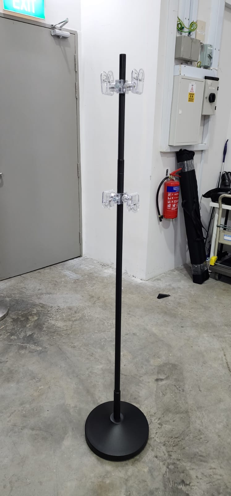 HEAVY DUTY CLIP BANNER STAND - Pullupstand.com Pte Ltd