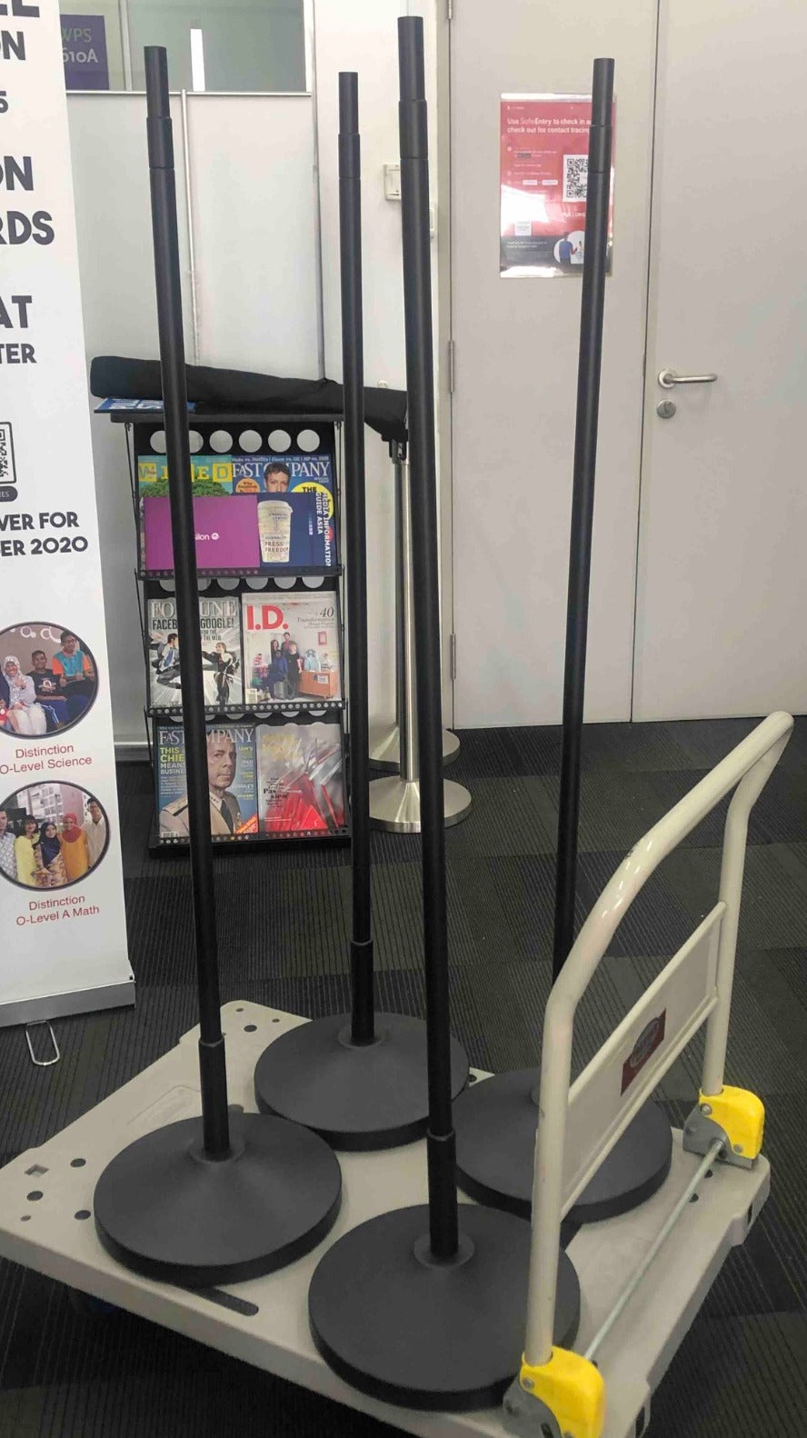 HEAVY DUTY CLIP BANNER STAND - Pullupstand.com Pte Ltd