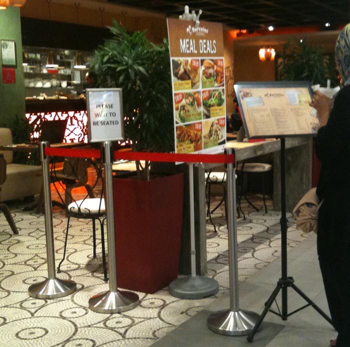 Q STAND - Pullupstand.com Pte Ltd