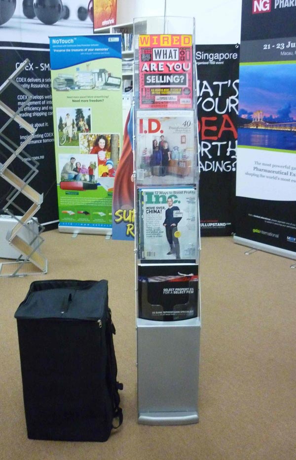 ZIP UP STAND A4 BROCHURE DISPLAY: Portable Exhibition Solution - Pullupstand.com Pte Ltd